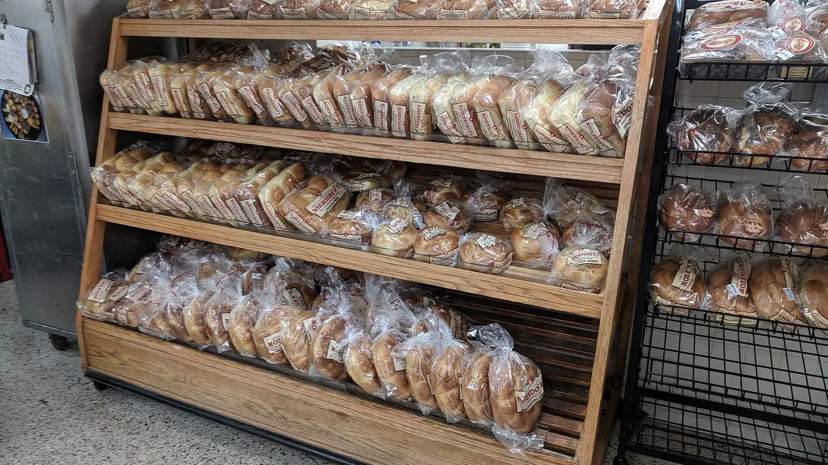 Bakery & Café bakes